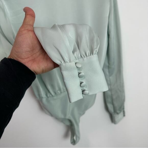 Aritzia Babaton Ace Bodysuit Aqua Essence long-sleeve size XXS - Picture 8 of 10